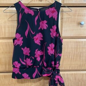 Banana Republic Black and Pink Floral Sleeveless Blouse Top with Side Tie XS